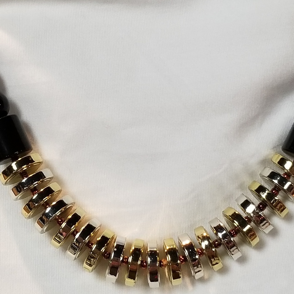 Gold, black and silver necklace. - Picture 2 of 4